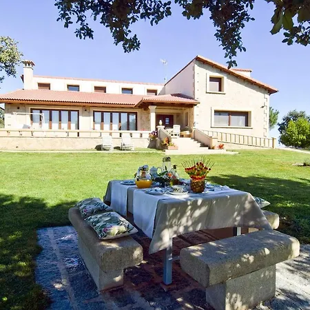 Casa Entre Piedras Y Estrellas *