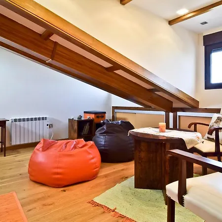 Casa Entre Piedras Y Estrellas Holiday home Gallegos de Sobrinos