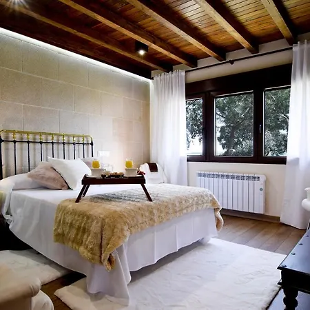 Casa Entre Piedras Y Estrellas Gallegos de Sobrinos