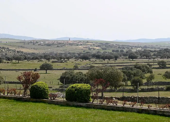 Casa Entre Piedras Y Estrellas