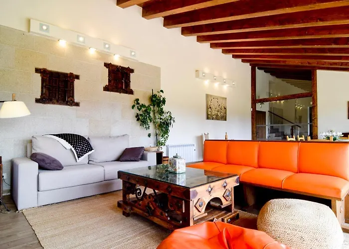 Дом отдыха Casa Entre Piedras Y Estrellas Gallegos de Sobrinos